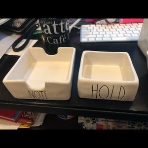 Rae Dunn 4 pieces office set